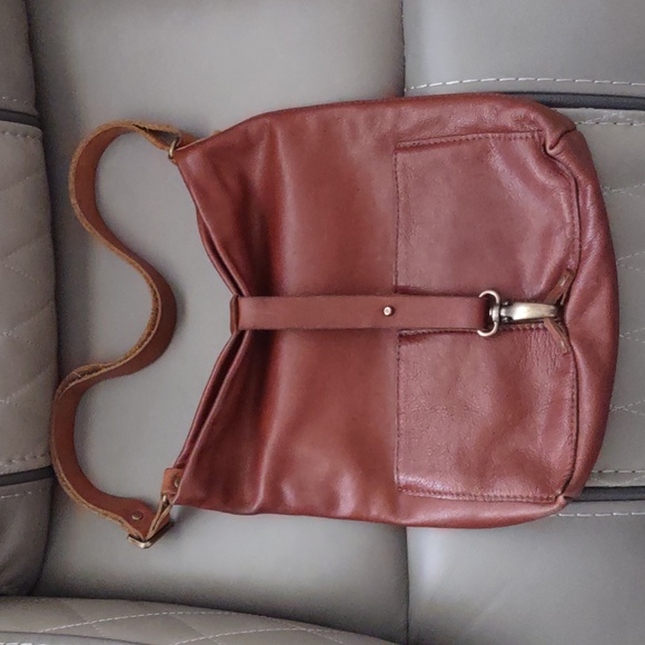 *FINAL PRICE* AWL Snap Leather Crossbody Bag - Picture 1 of 13